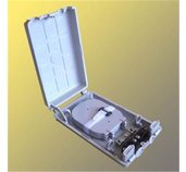 Nástěnný opt.spoj. box pro 24 pigtailů vč.kazet foto